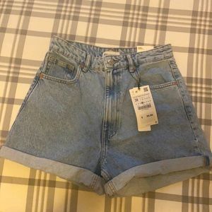 Zara Mom fit high rise shorts size 38